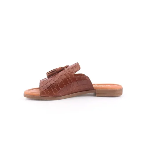 Chinelo WILANO