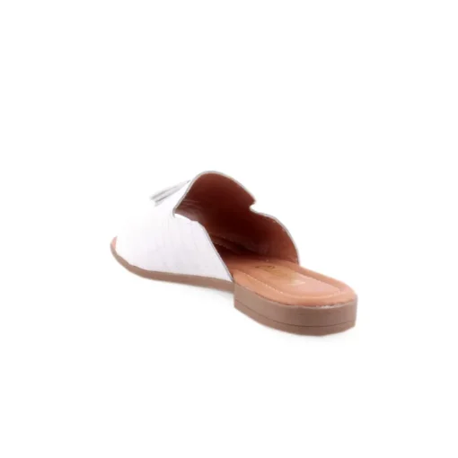 Chinelo WILANO