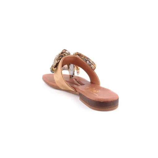 Chinelo WILANO