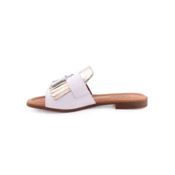 Chinelo WILANO