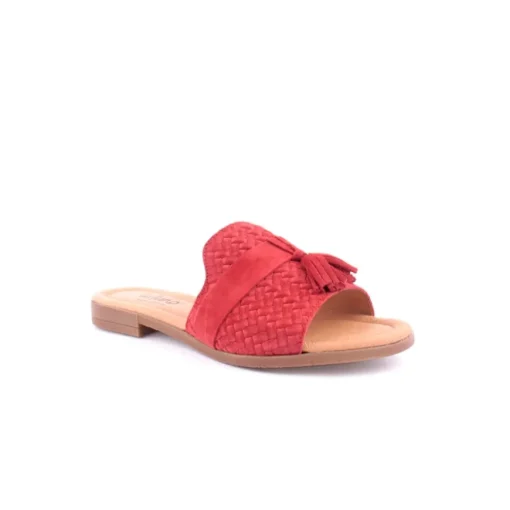 Chinelo WILANO