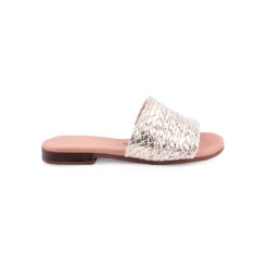 Chinelo WILANO