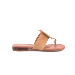 Chinelo WILANO