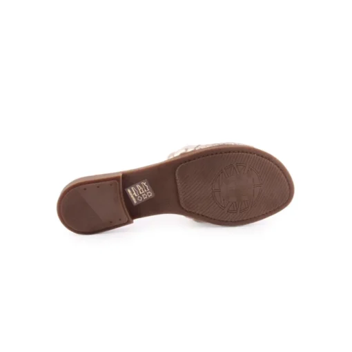 Chinelo WILANO