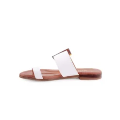 Chinelo WILANO