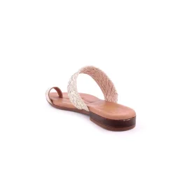 Chinelo WILANO