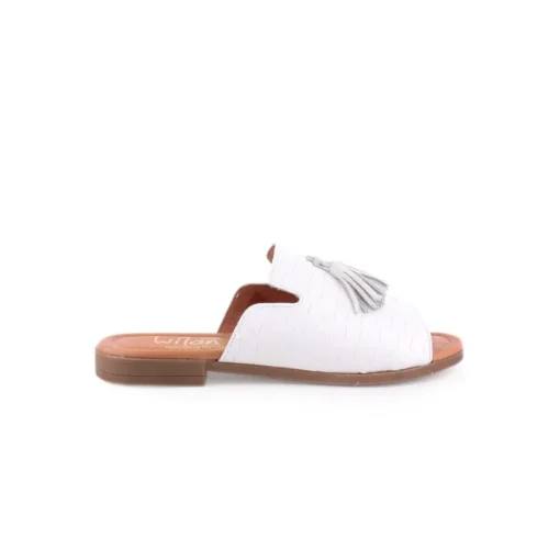 Chinelo WILANO