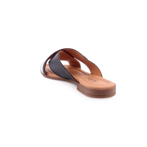 Chinelo WILANO