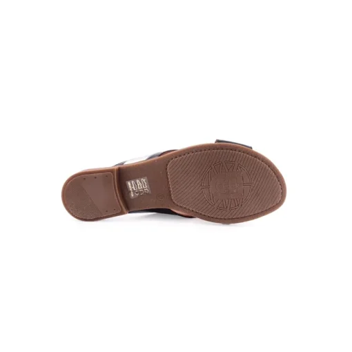 Chinelo WILANO