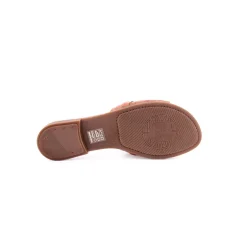 Chinelo WILANO