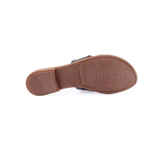 Chinelo WILANO