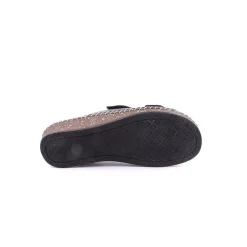 Chinelo WILANO