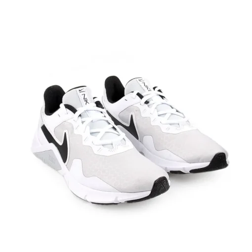 Sapatilha NIKE Legend Essential 2
