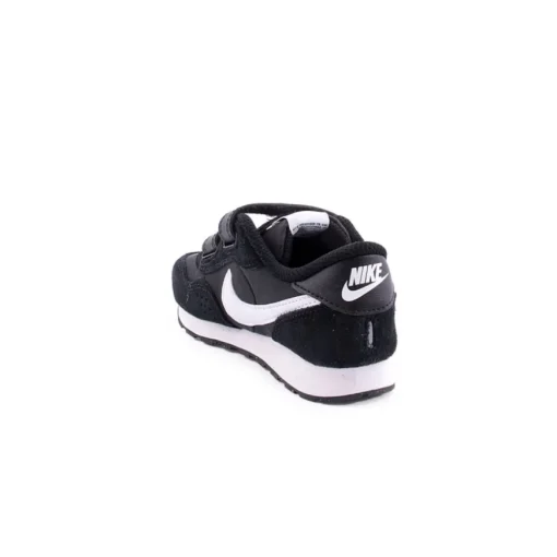 Sapatilha NIKE MD Valiant