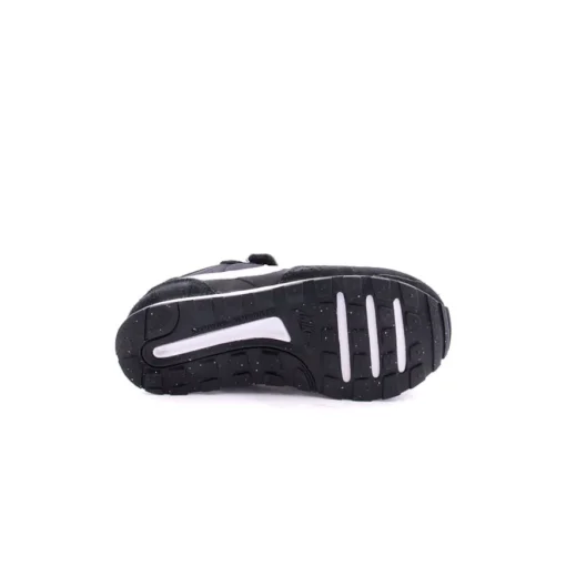 Sapatilha NIKE MD Valiant