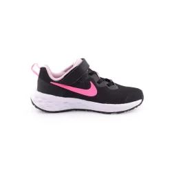 Sapatilha Nike Revolution 6