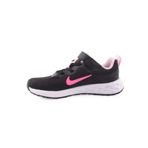 Sapatilha Nike Revolution 6