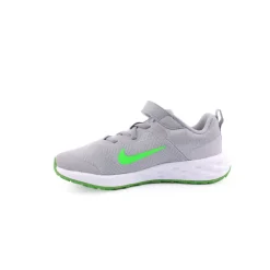 Sapatilha NIKE Revolution 6