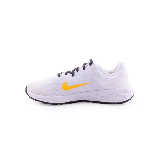 Sapatilha Nike Revolution 6