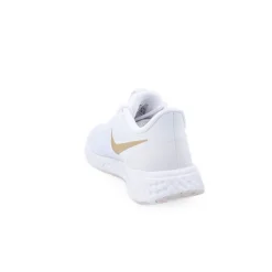 Sapatilha Nike Revolution 5