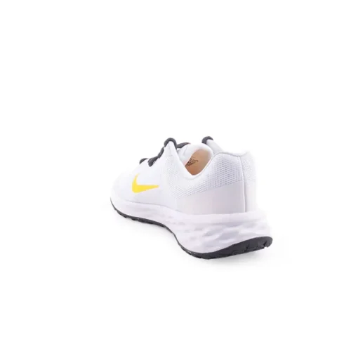 Sapatilha Nike Revolution 6