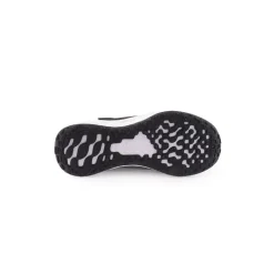 Sapatilha Nike Revolution 6