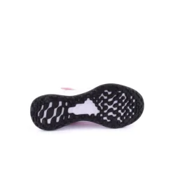 Sapatilha NIKE Revolution 6