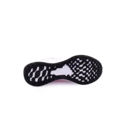 Sapatilha NIKE Revolution 6