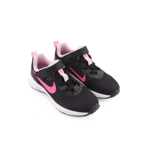 Sapatilha Nike Revolution 6