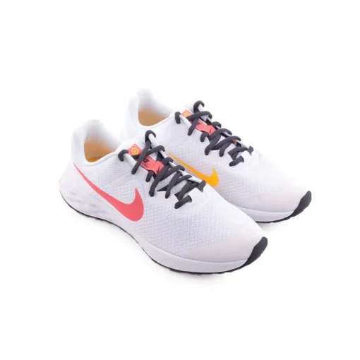 Sapatilha Nike Revolution 6
